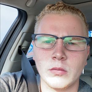 Meet your Posher, Christian